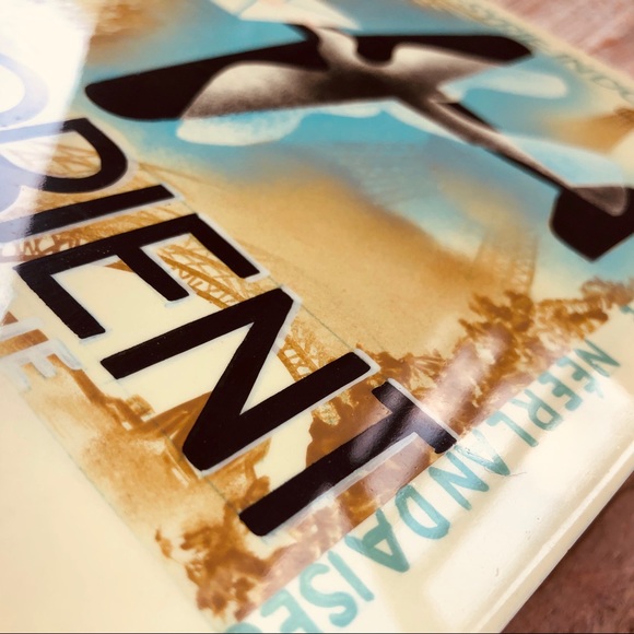 Air Orient Hand Painted Lacquer Sign - Picture 7 of 9